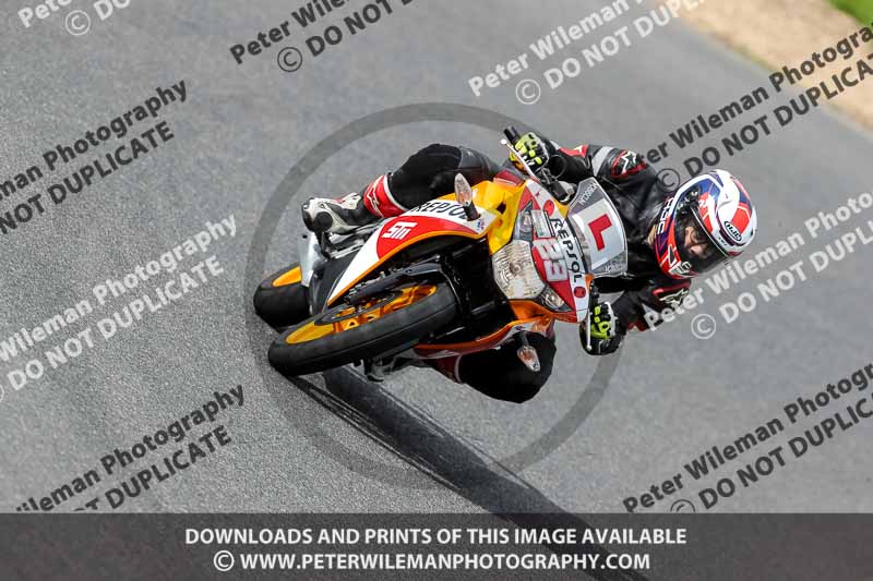 enduro digital images;event digital images;eventdigitalimages;lydden hill;lydden no limits trackday;lydden photographs;lydden trackday photographs;no limits trackdays;peter wileman photography;racing digital images;trackday digital images;trackday photos